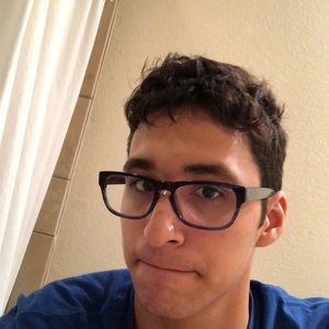 Meet your Posher, Robert